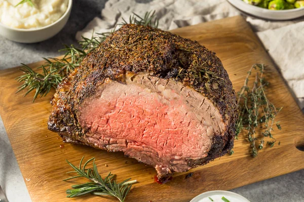 Standing Rib Roast with Herbs