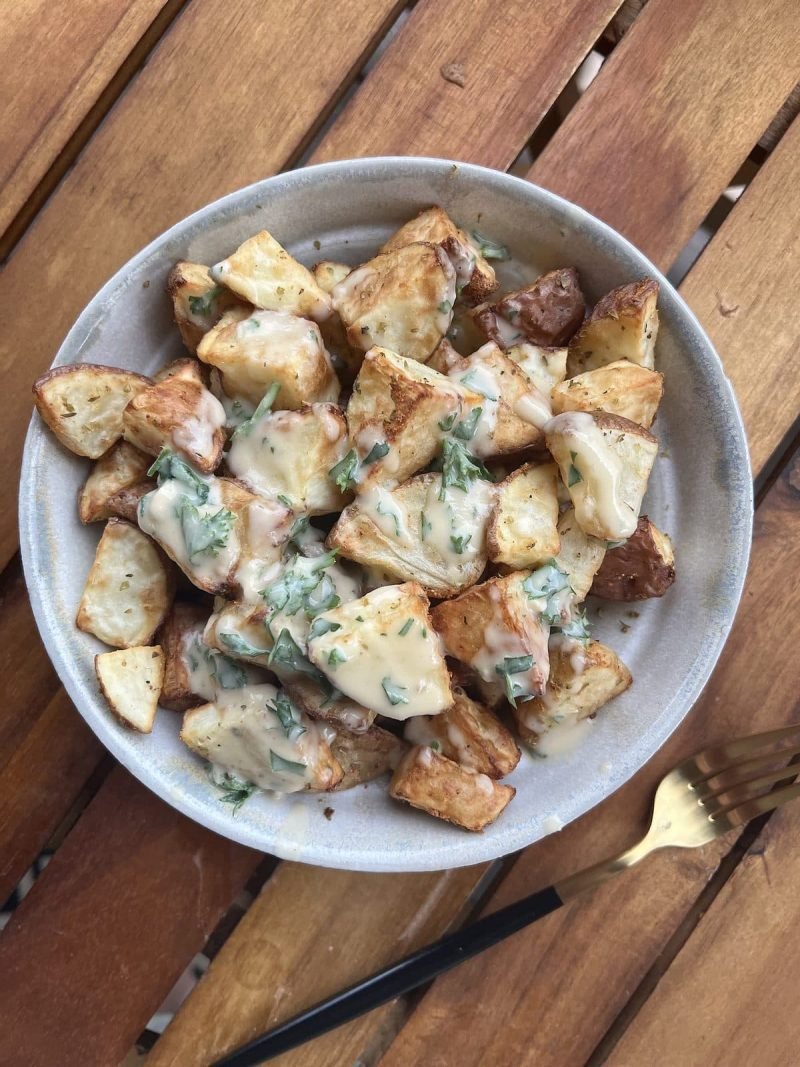 Easy and Tasty Side Dishes To Serve With Pork Chops