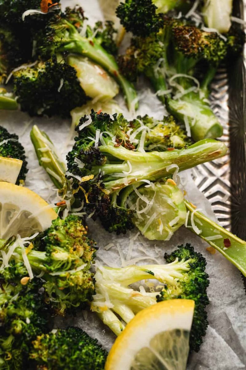 Easy and Tasty Side Dishes To Serve With Pork Chops