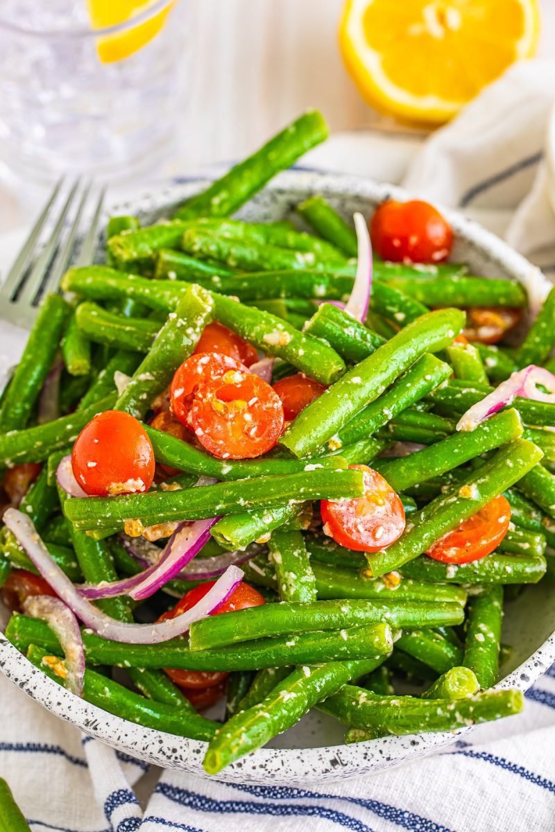 Easy and Tasty Side Dishes To Serve With Pork Chops