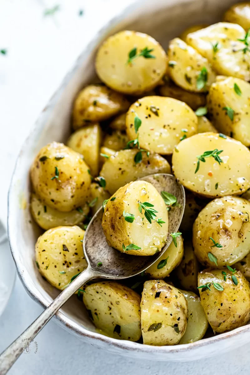 Easy and Tasty Side Dishes To Serve With Pork Chops
