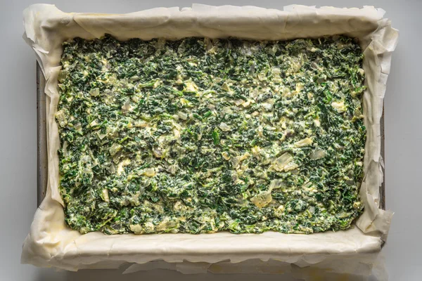 greek spinach puff pastry