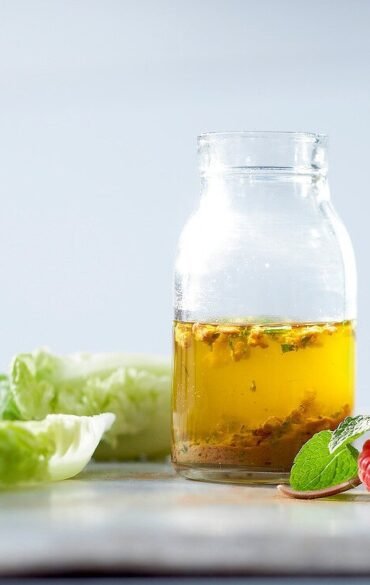 white balsamic vinaigrette